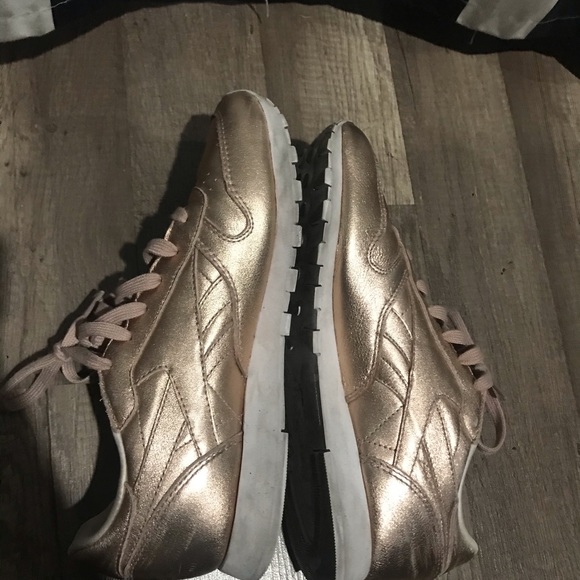 Limited Edition Rose Gold Reebok Sneakers - Picture 5 of 8